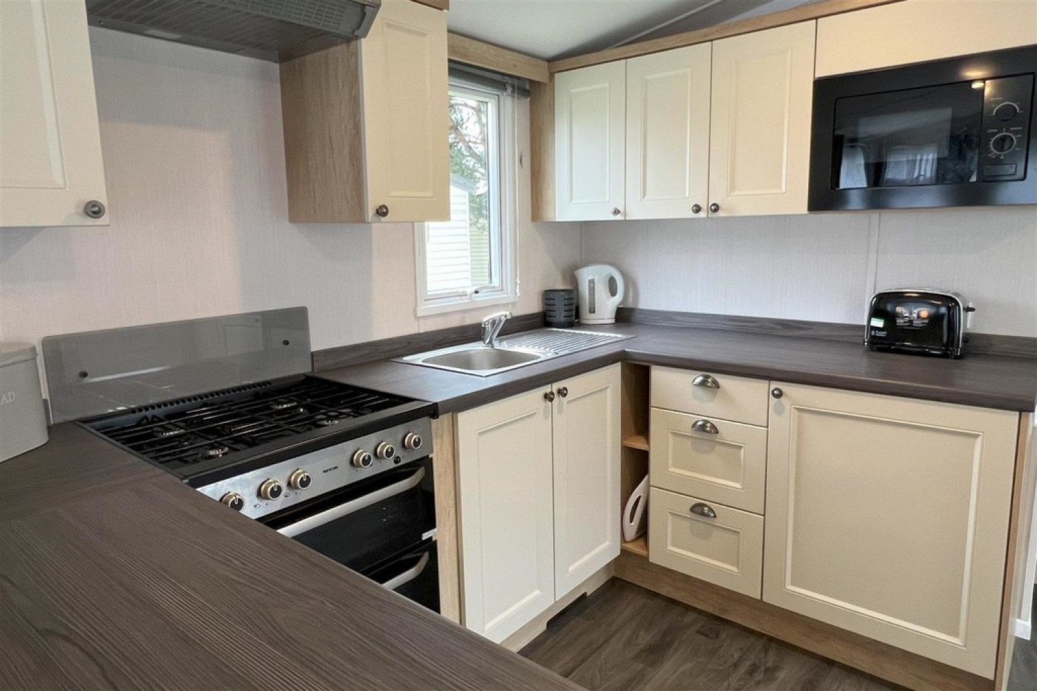 Oakdene Forest Holiday Park, St. Leonards, Ringwood