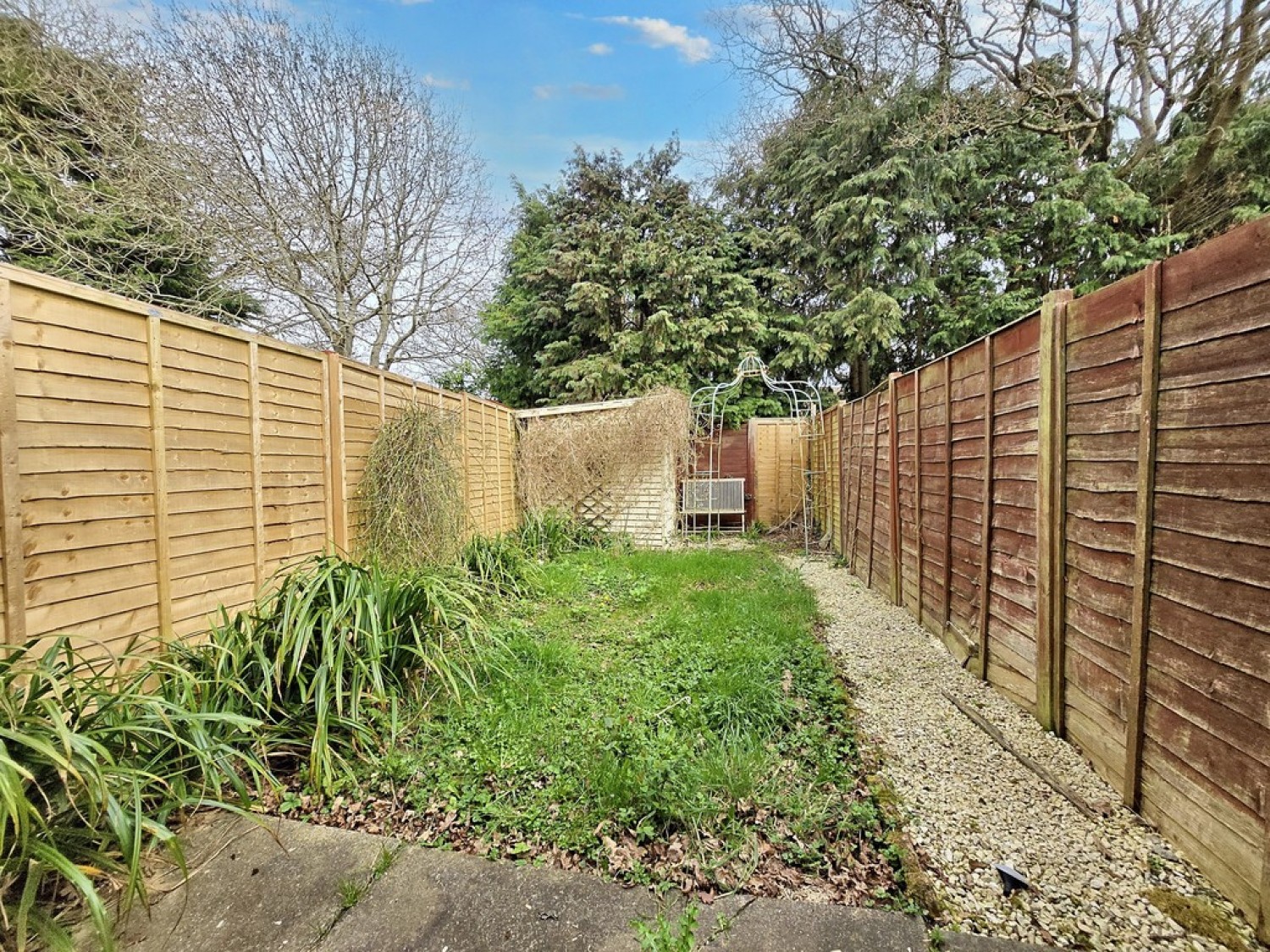 2 bedroom House for Sale Cadhay Close, New Milton, Dorset