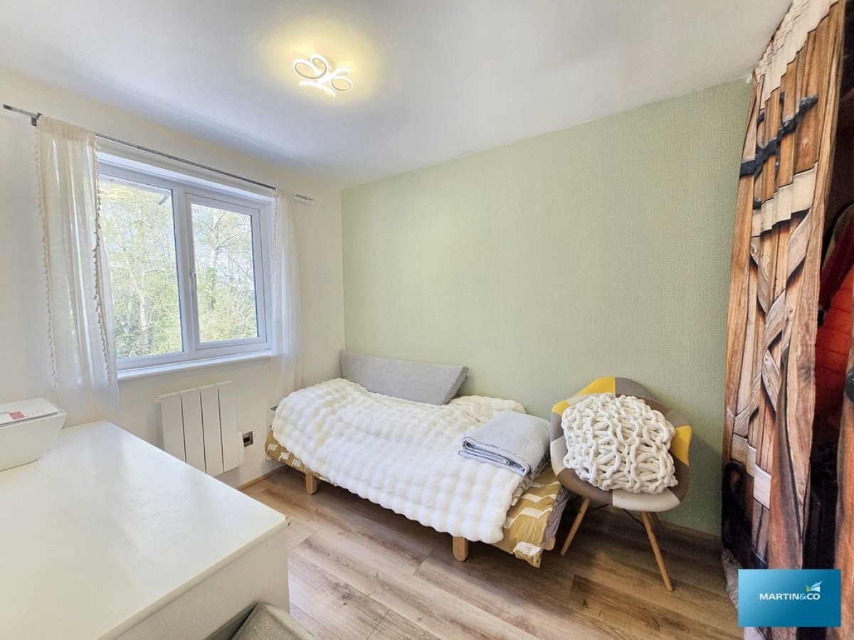 Willow Drive, Ringwood