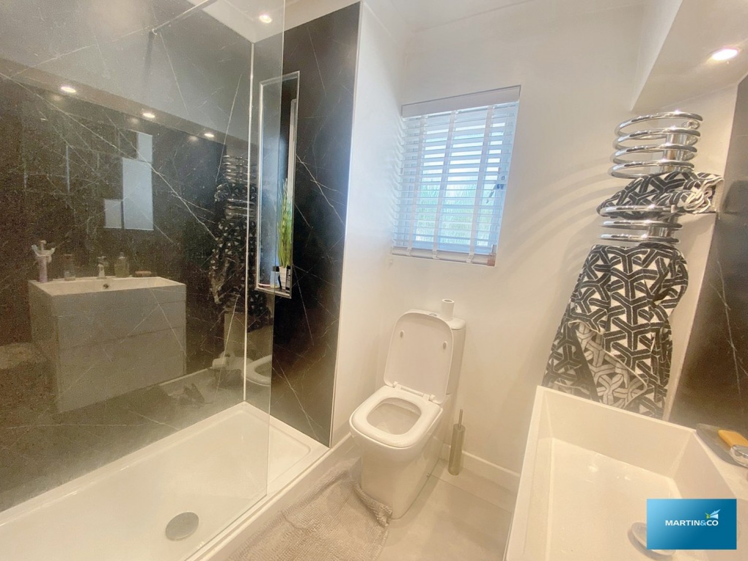 Firtree Close, St Leonards, BH24