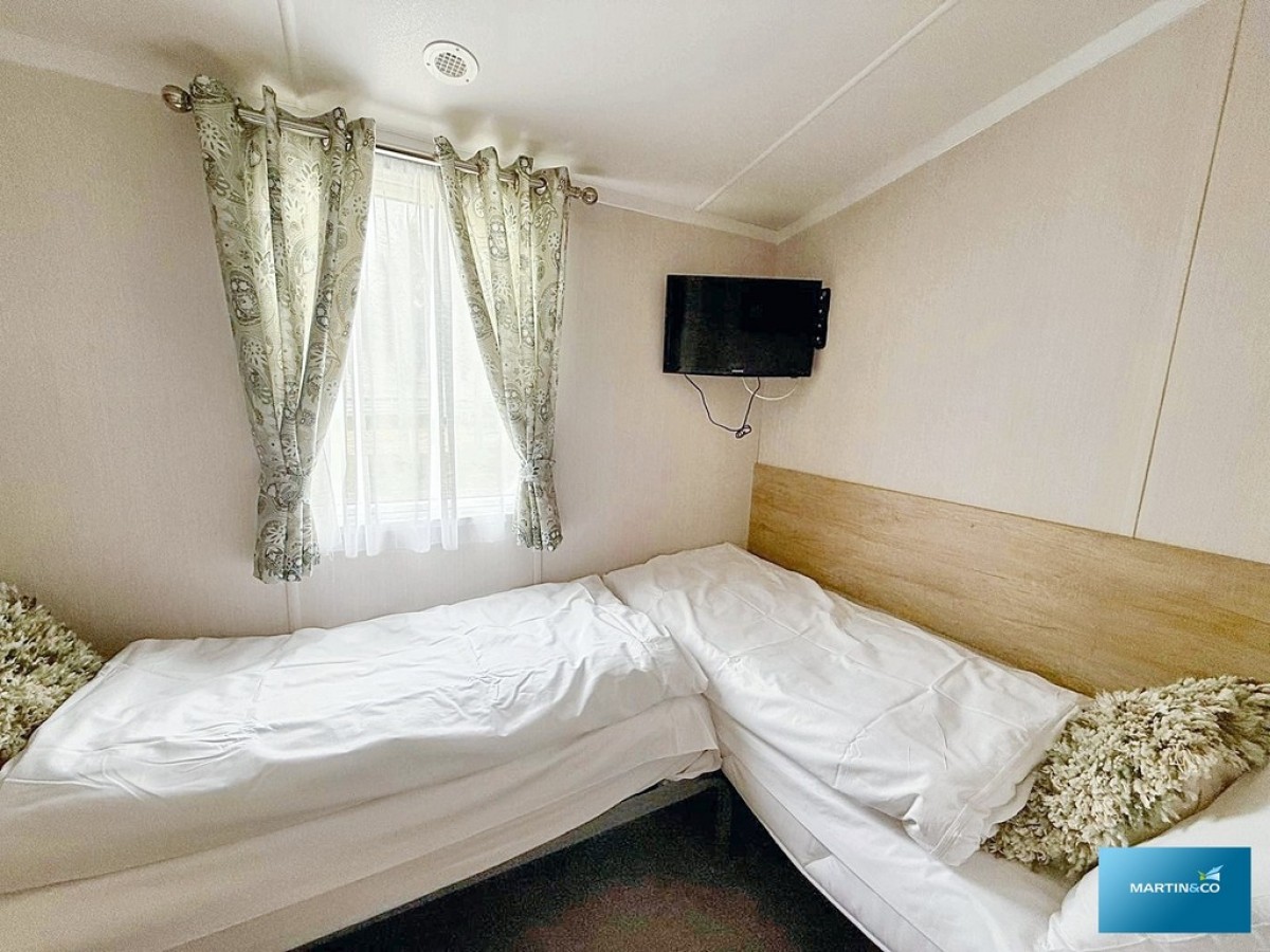 Oakdene Holiday Park