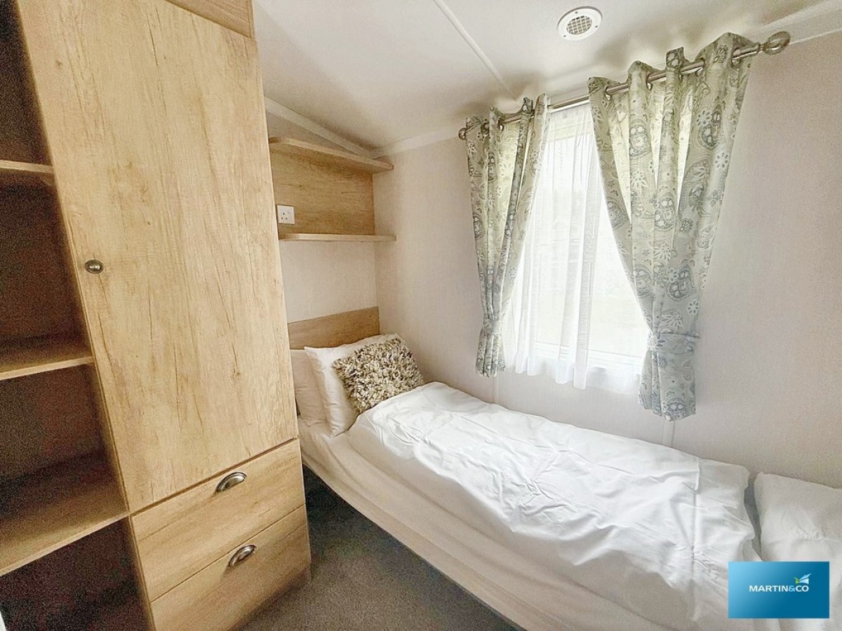 Oakdene Holiday Park