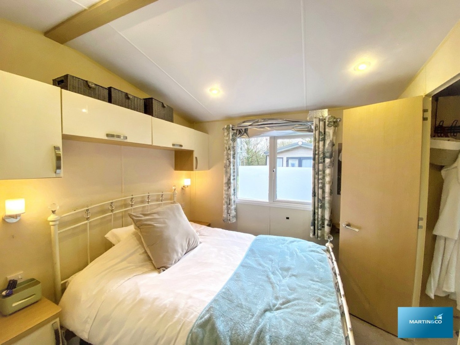 Ringwood Road, Dorset, St. Leonards