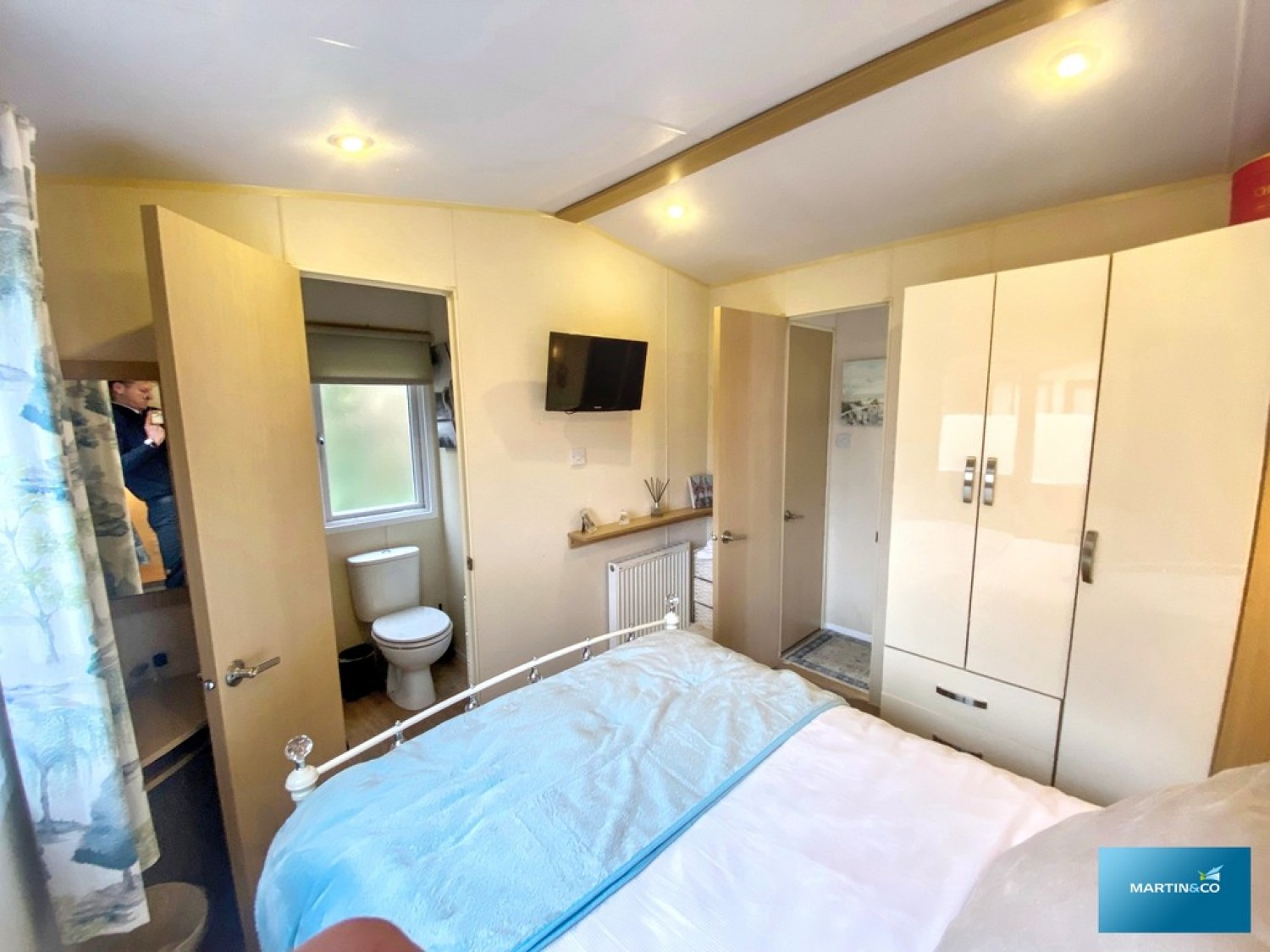 Ringwood Road, Dorset, St. Leonards