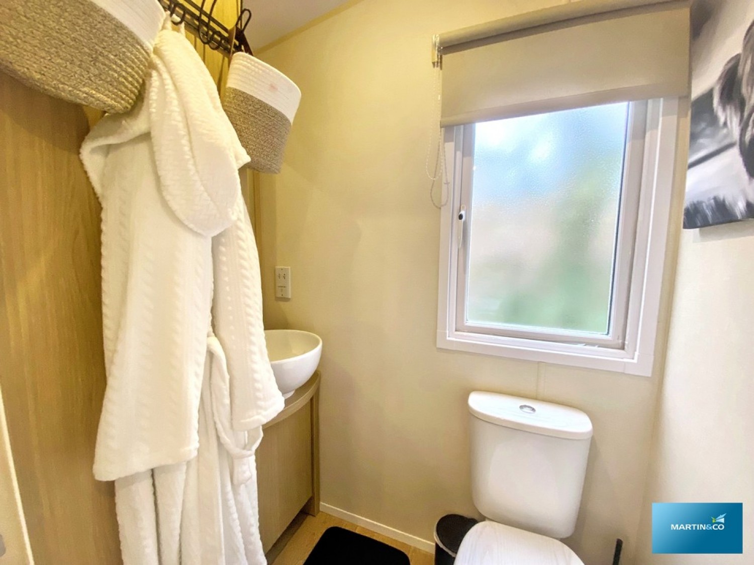 Ringwood Road, Dorset, St. Leonards