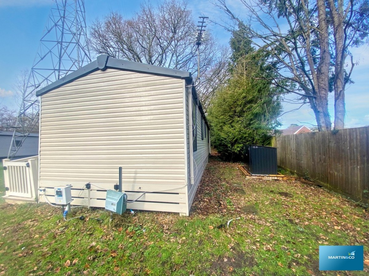 Forest Edge, Ringwood Road