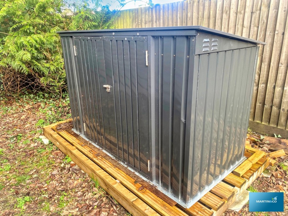 Forest Edge, Ringwood Road