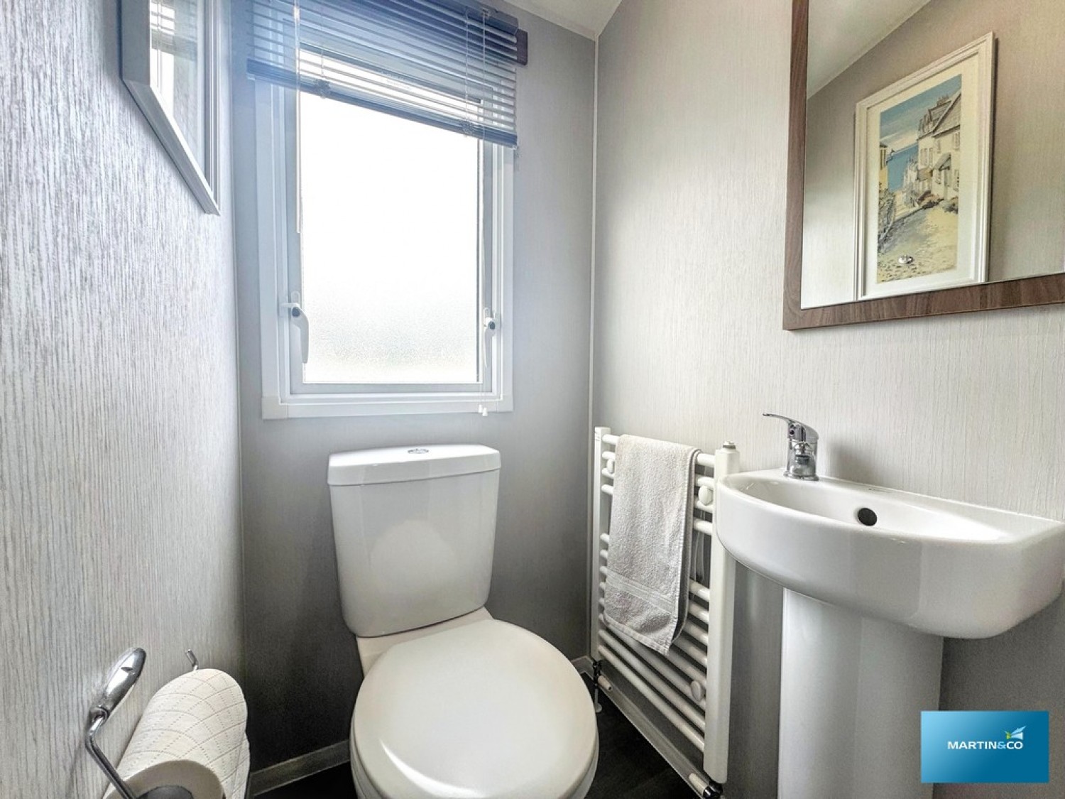 2 bedroom Park home for Sale Oakdean Holiday Park, St Leonards, Dorset