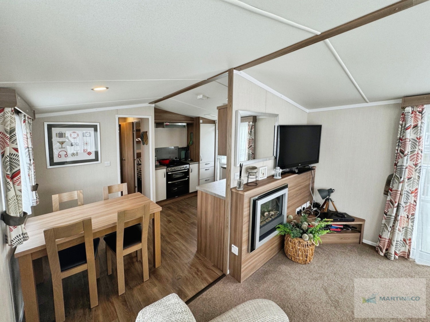 2 bedroom Park home for Sale Wilksworth Farm