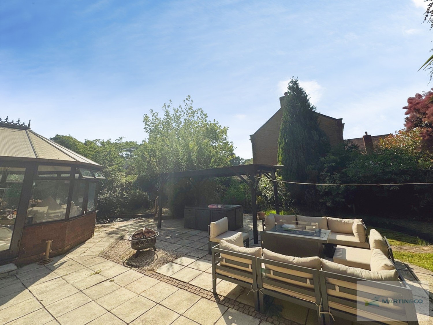 4 bedroom House for Sale St. Leonards, Rinwood
