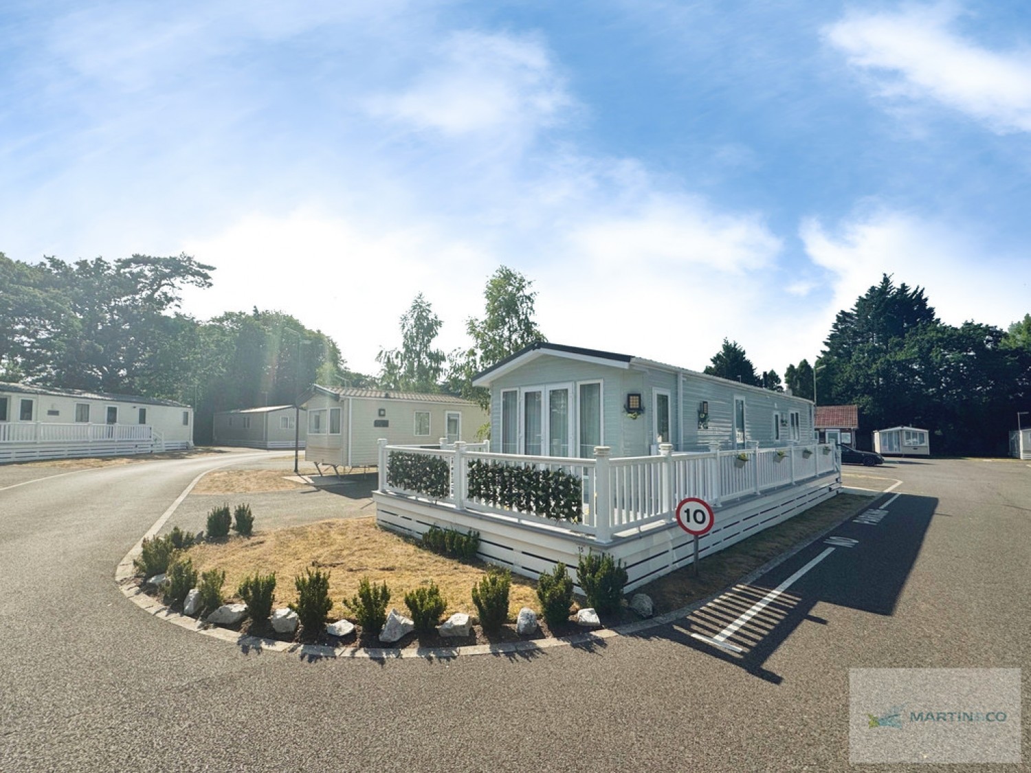 2 bedroom Park home for Sale Ringwood Road, St. Leonards, Dorset