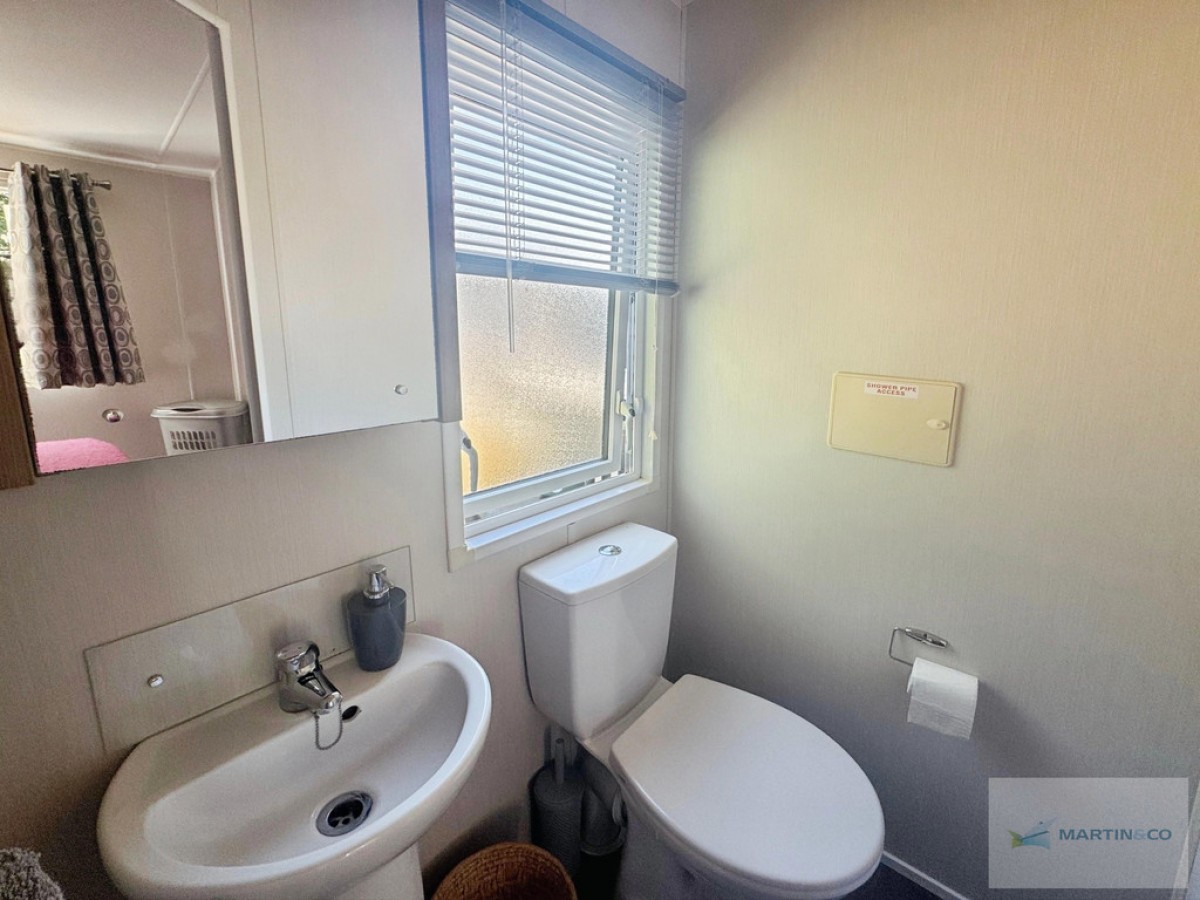 Oakdene Holiday Park, St. Leonards, Dorset