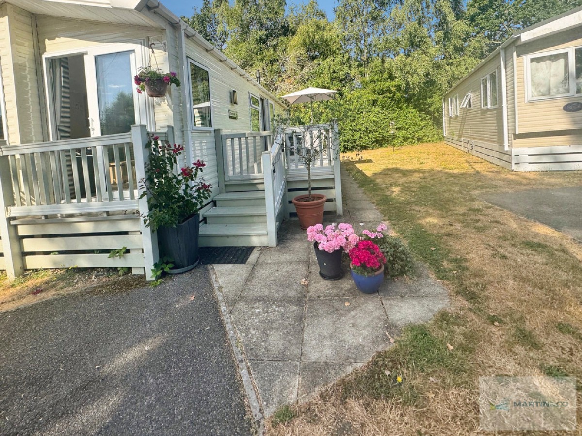 Oakdene Holiday Park, St. Leonards, Dorset