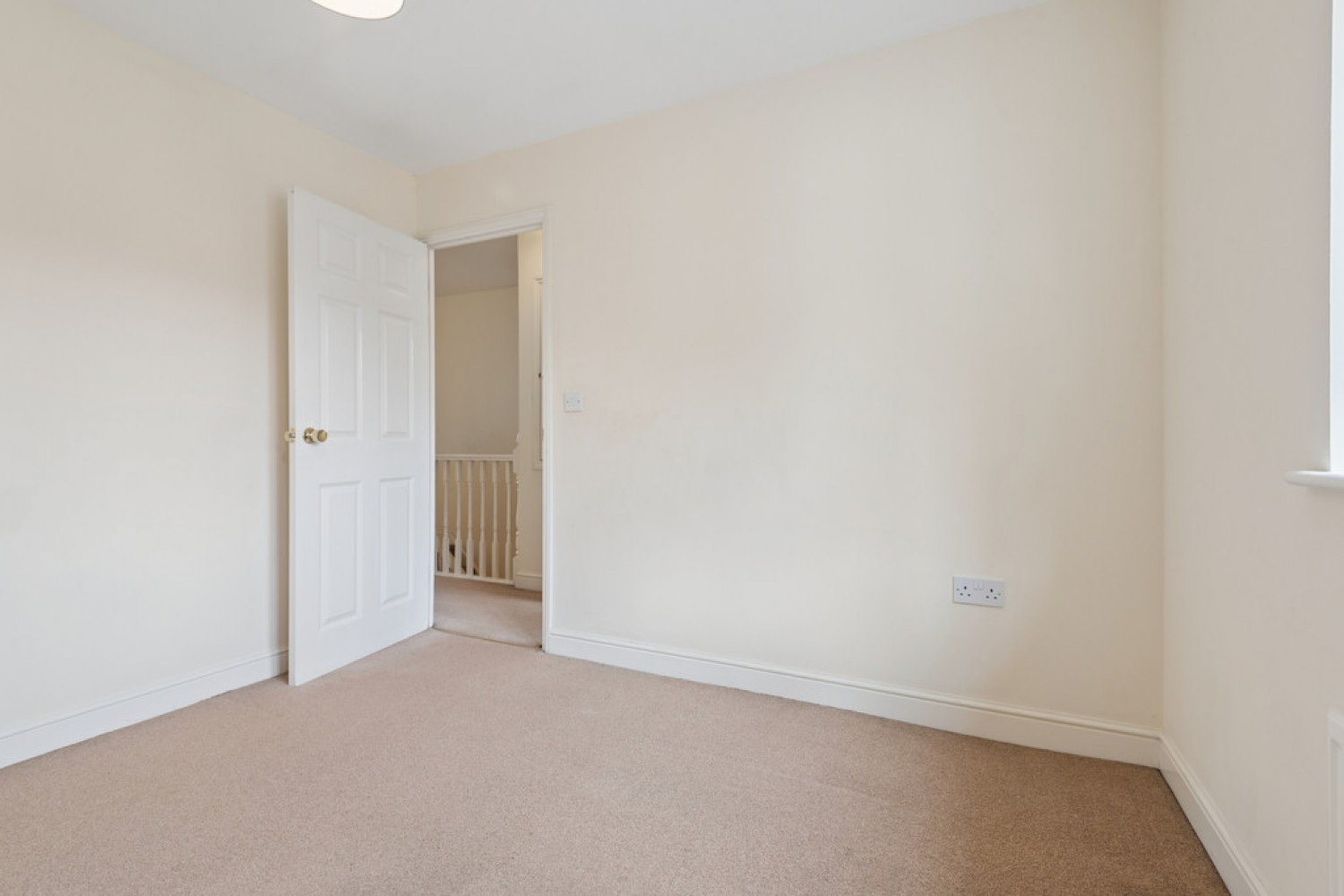3 bedroom House for Letting Chambers Grove, Welwyn Garden City, Herts