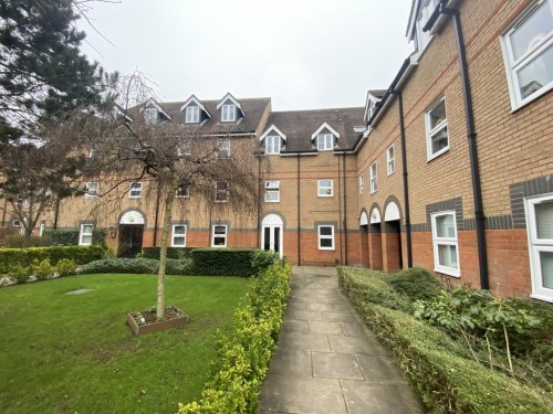38 Mitre Court, Railway Street