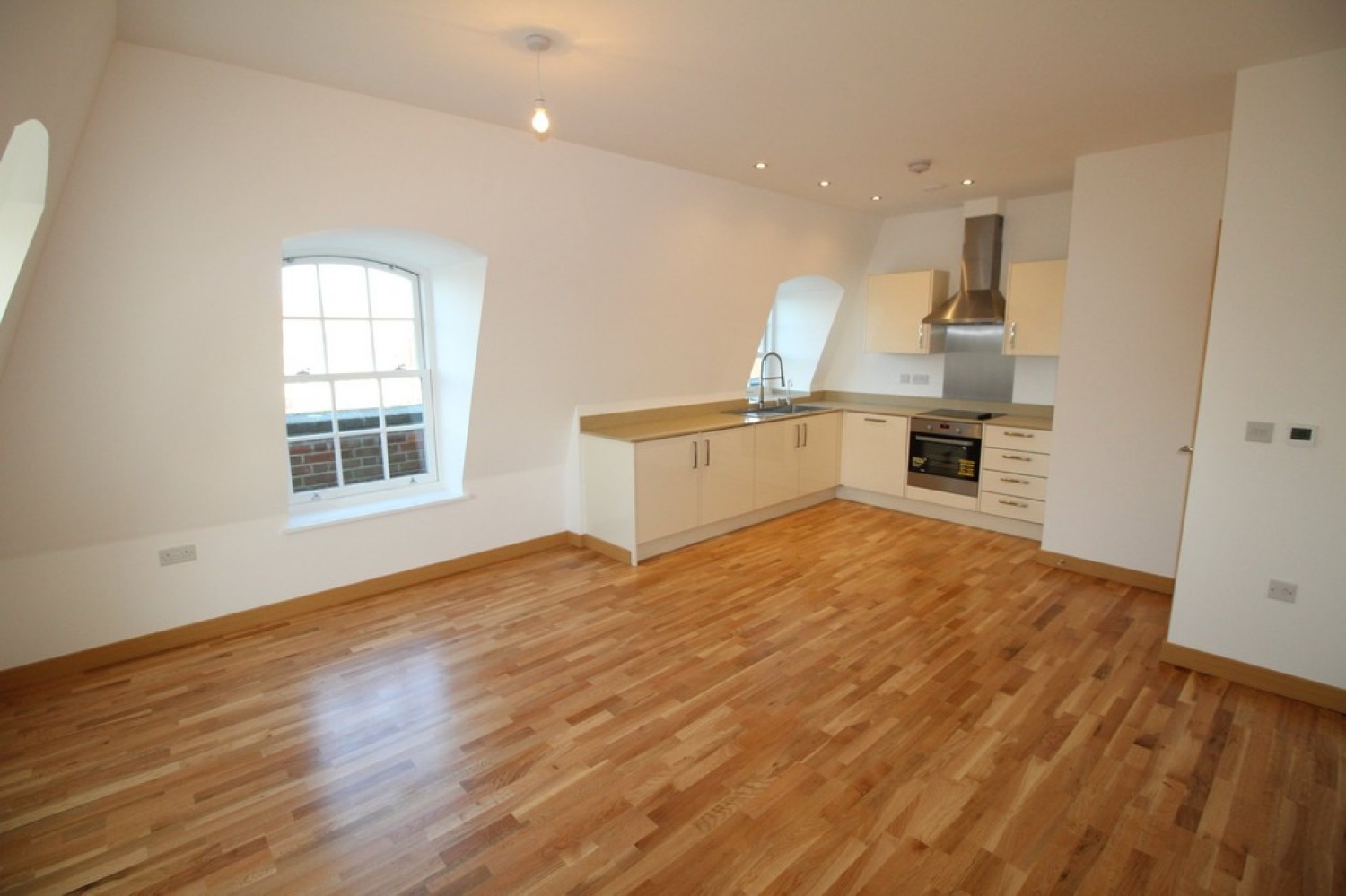 2 bedroom Flat for Letting Denmark House, Welwyn Garden City