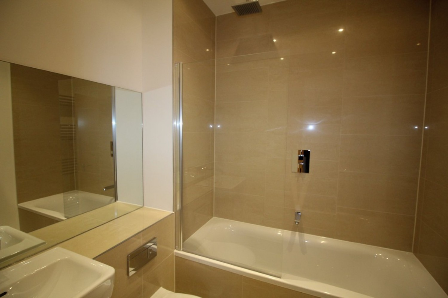 2 bedroom Flat for Letting Denmark House, Welwyn Garden City