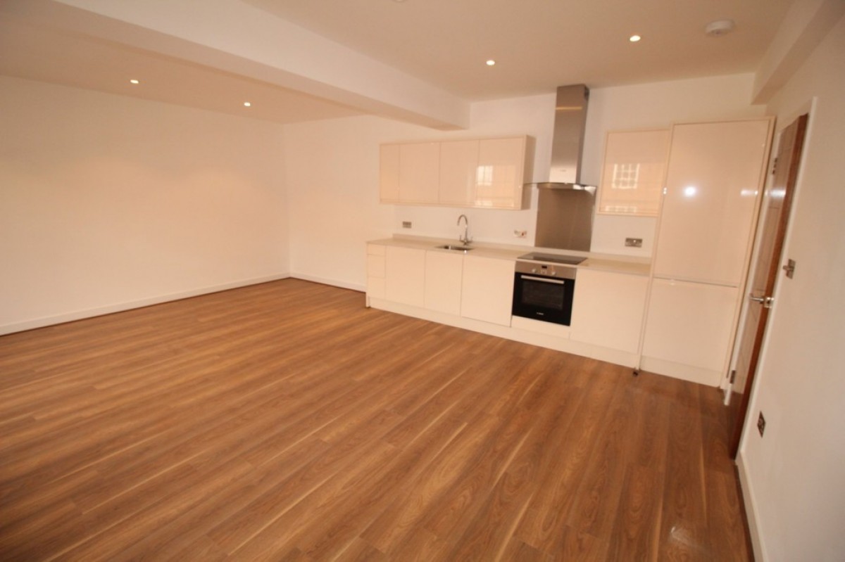 Stonehills House, Welwyn Garden City
