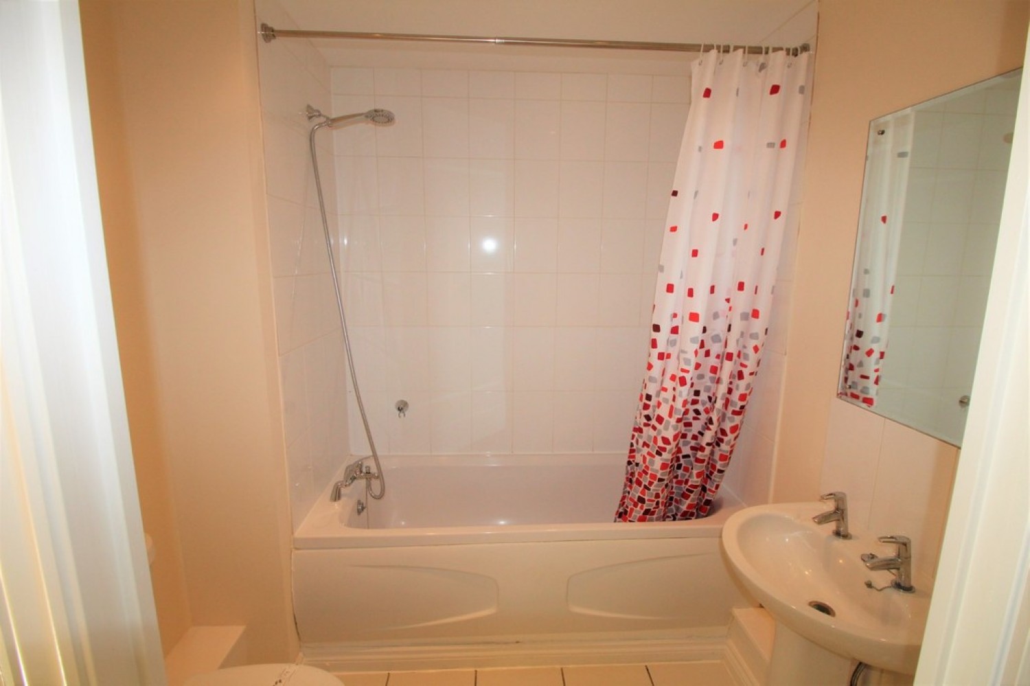 2 bedroom Flat for Letting St Joseph's Green, Welwyn Garden City