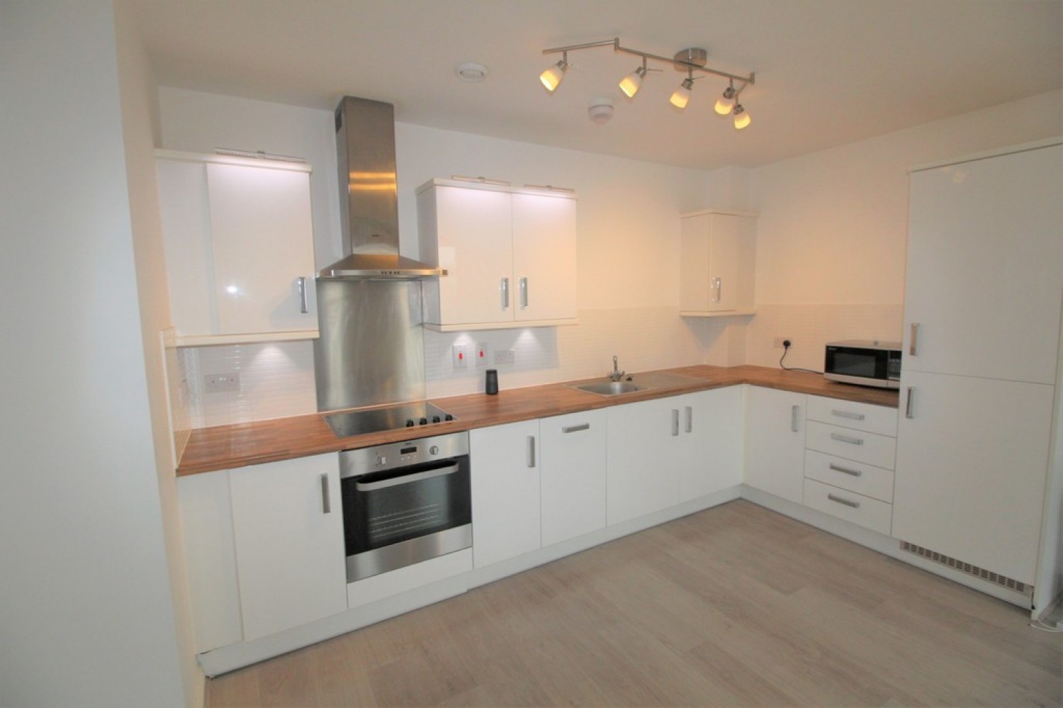 1 bedroom Flat for Letting Salvisberg Court, Otto Road