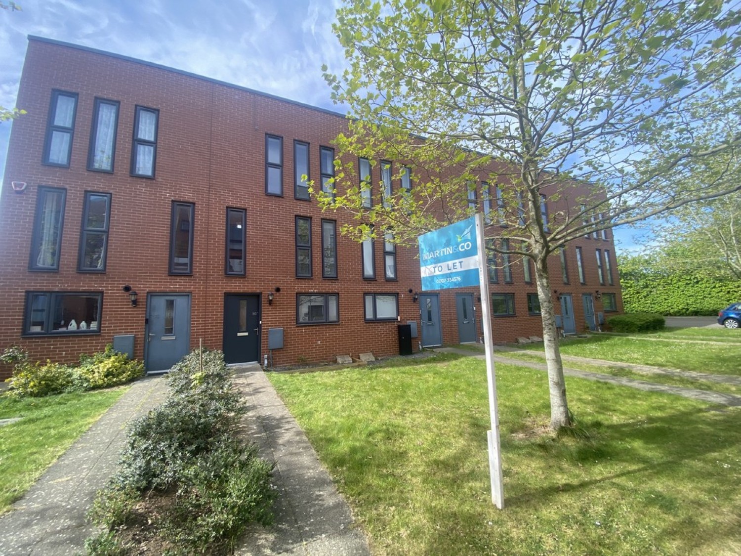 4 bedroom House for Letting 80 Penn Way