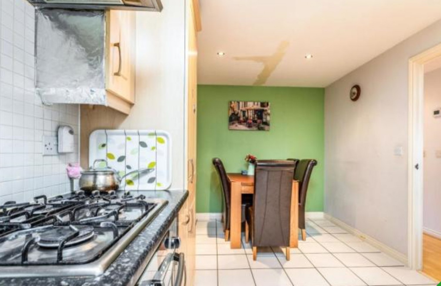 4 bedroom House for Letting 102 Eddington Crescent