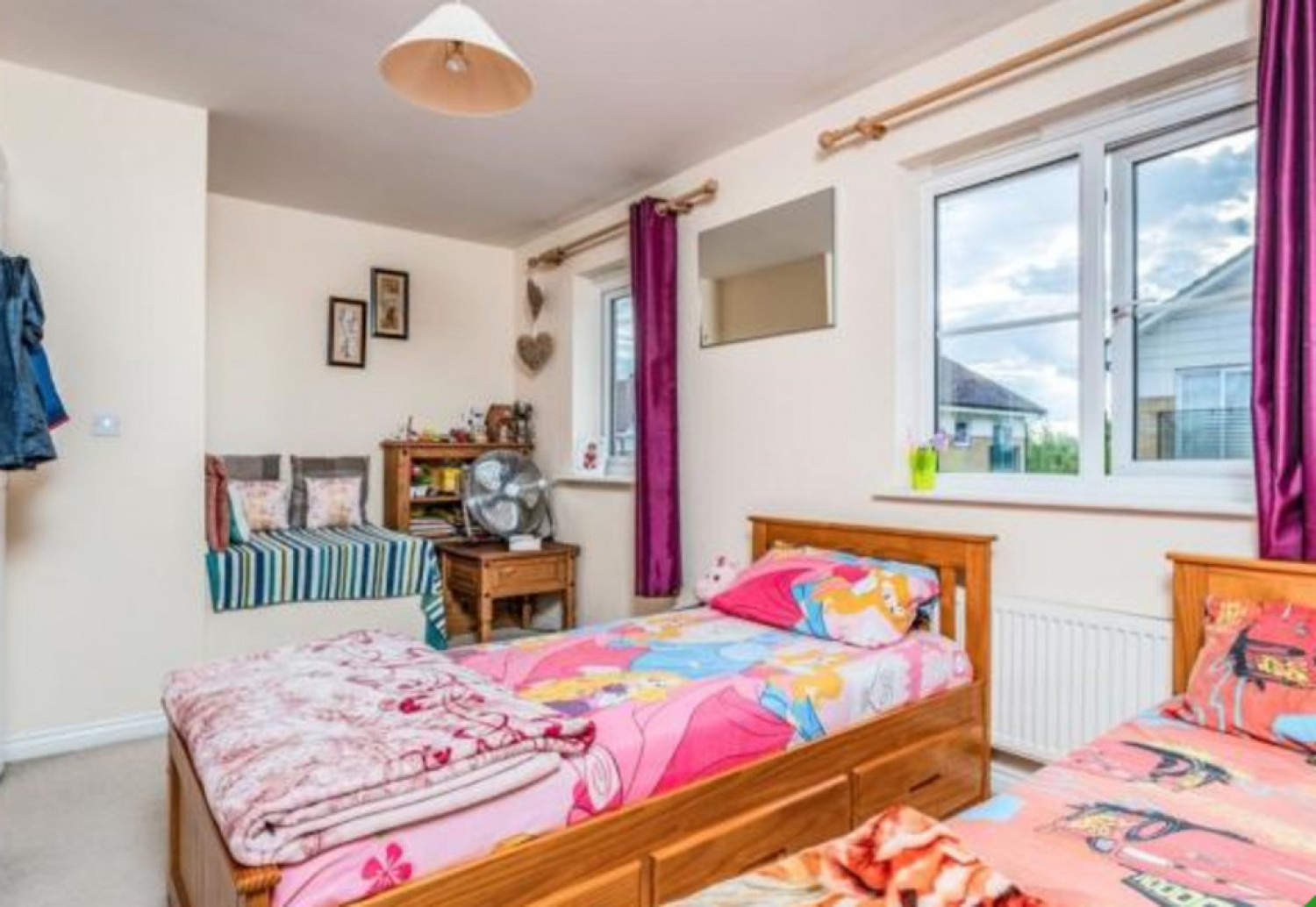 4 bedroom House for Letting 102 Eddington Crescent