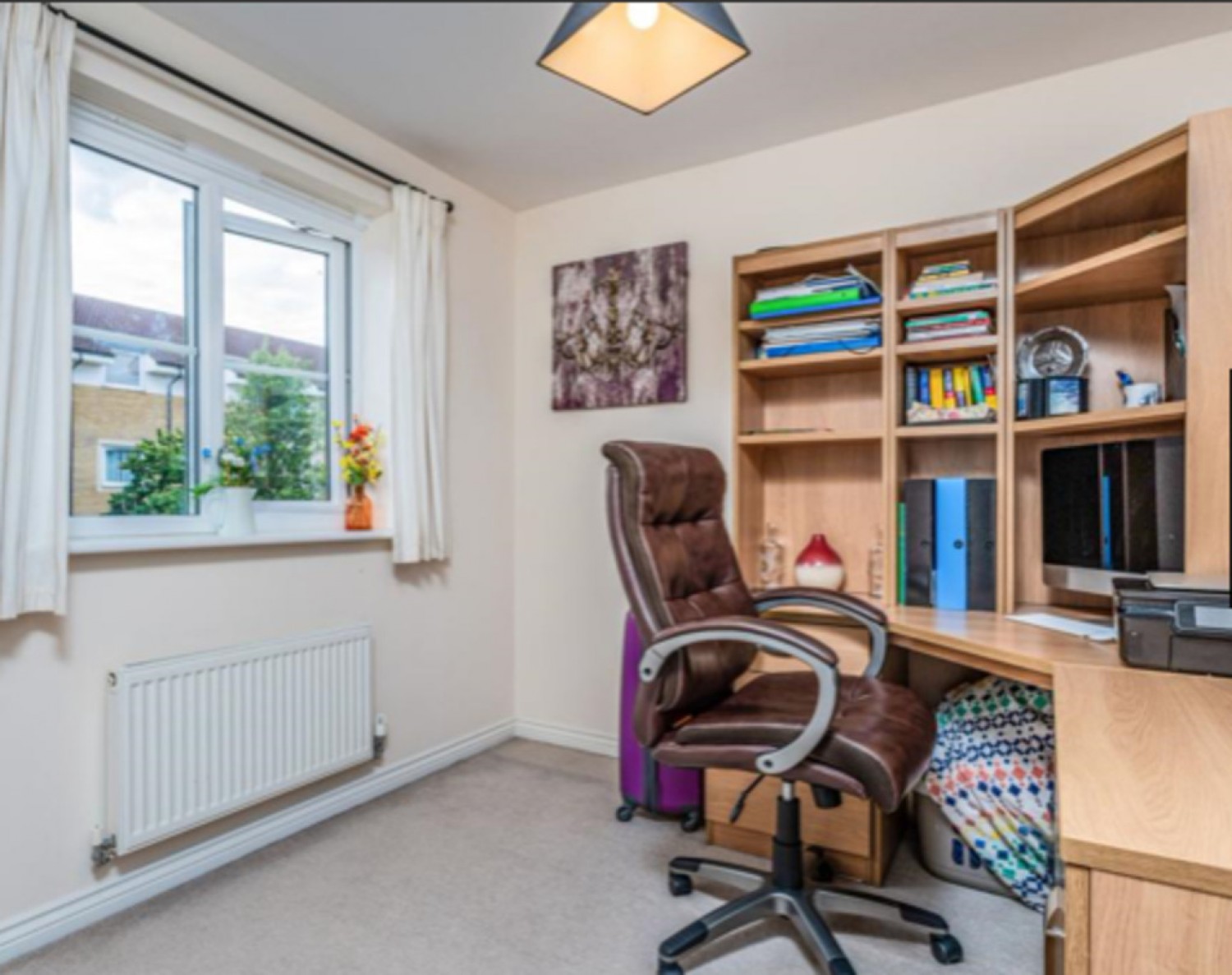 4 bedroom House for Letting 102 Eddington Crescent