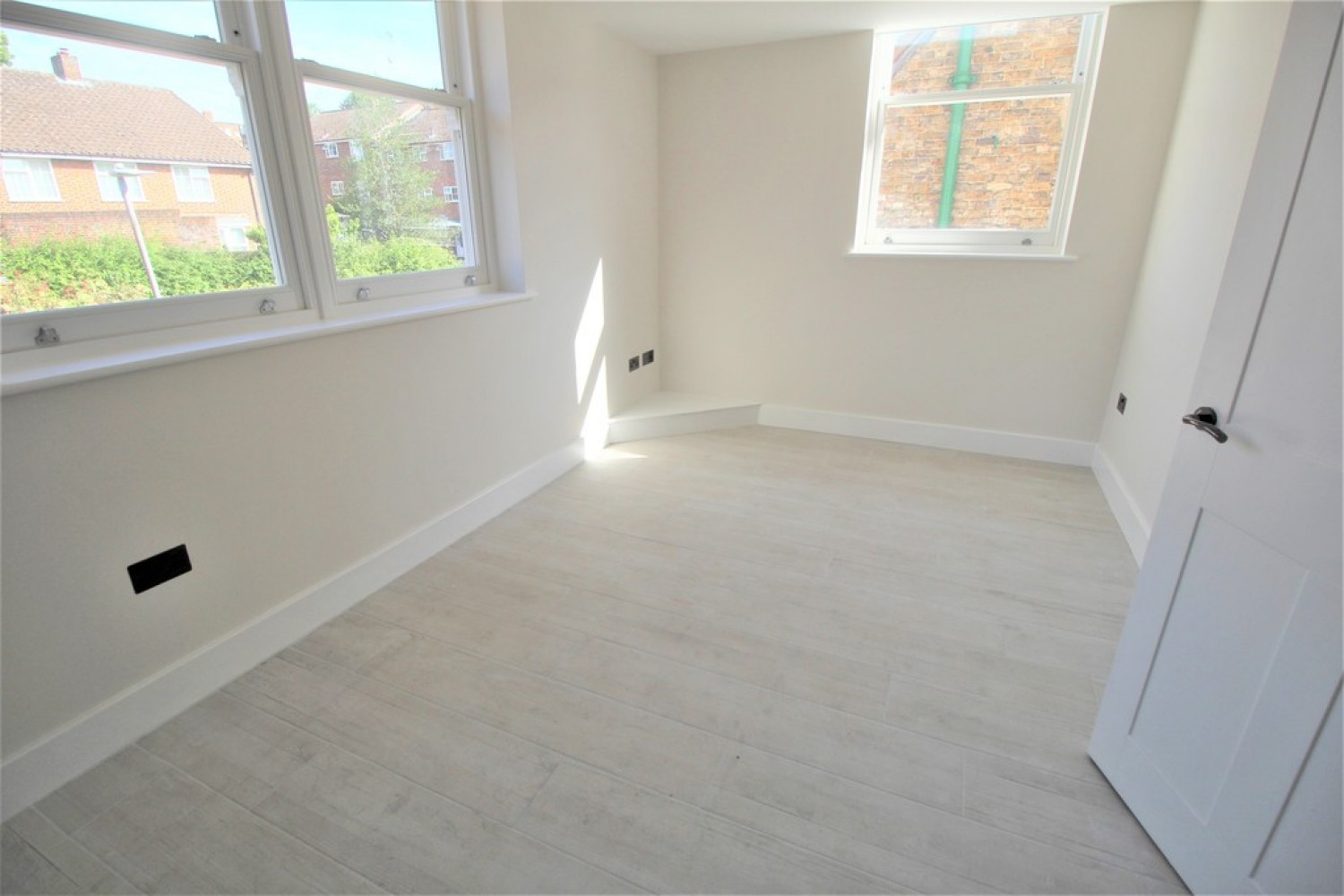 2 bedroom Flat for Sale Park Street, Hatfield