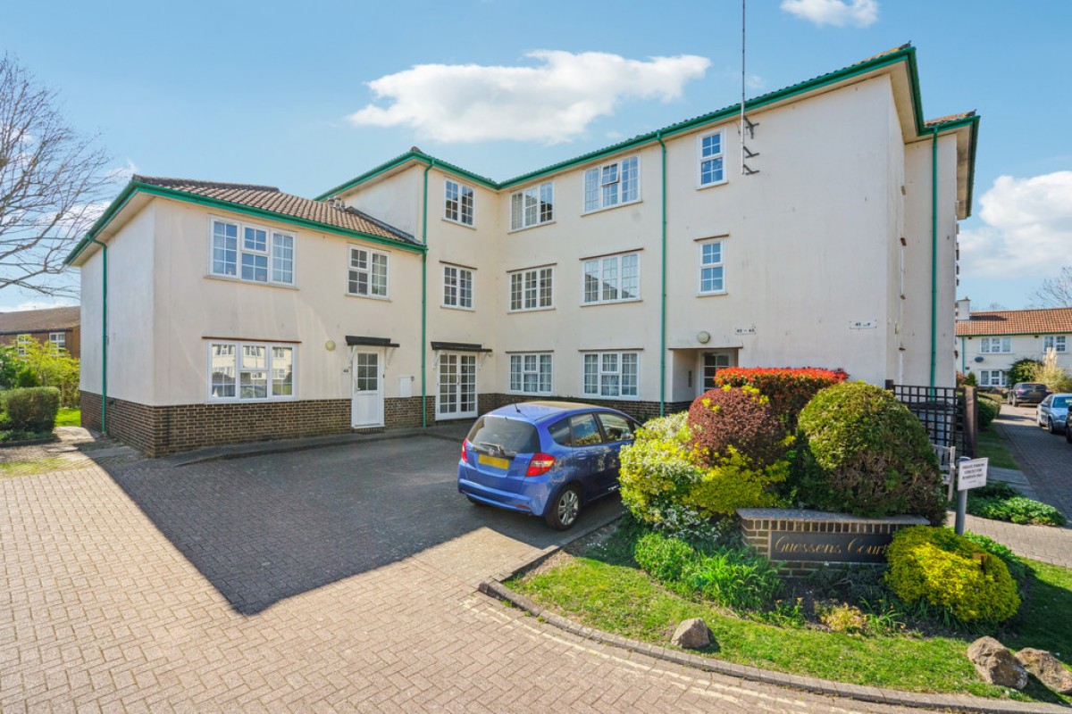 Guessens Court, Welwyn Garden City