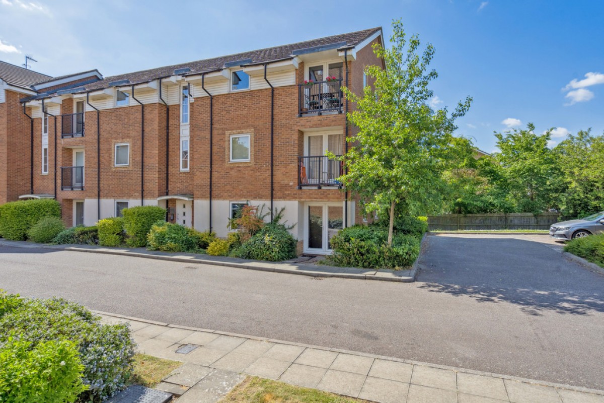 Chequers Field, Welwyn Garden City