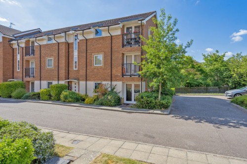 Chequers Field, Welwyn Garden City