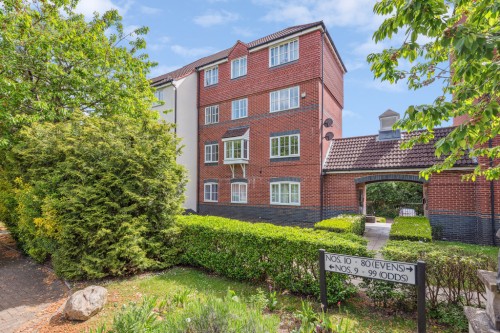 Nodeway Gardens, Welwyn Village