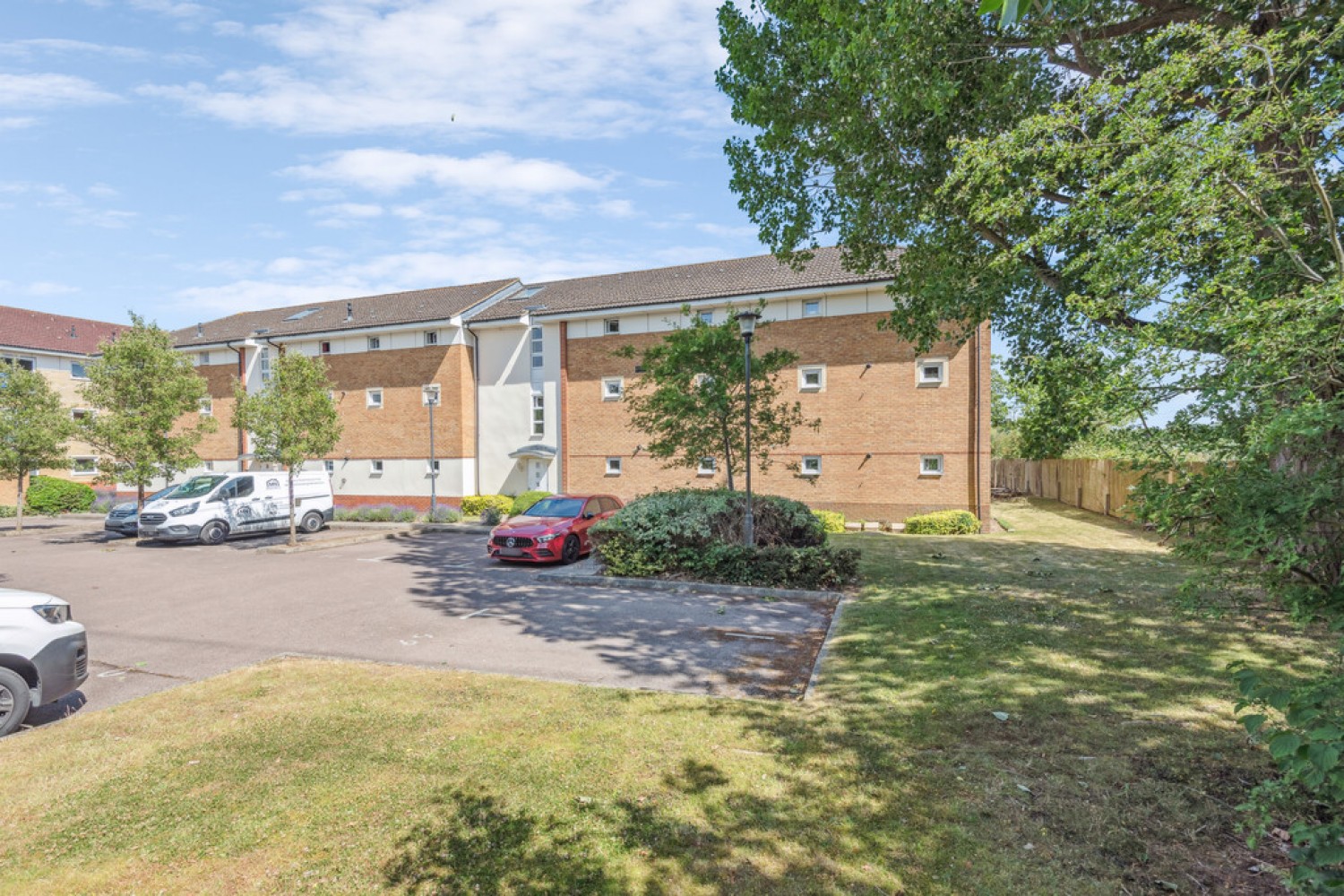 Eddington Crescent, Welwyn Garden City