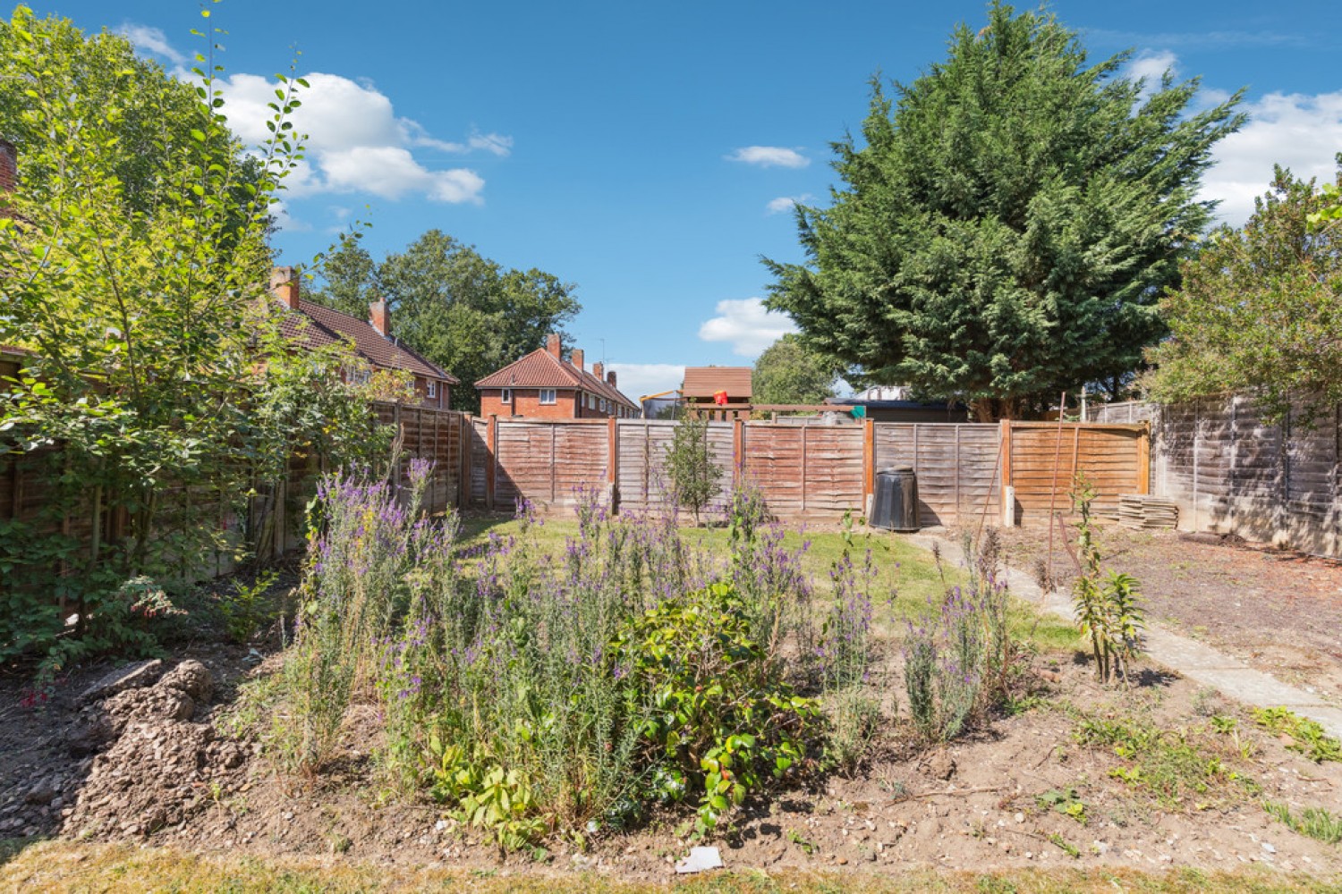 Ludwick Way, Welwyn Garden City