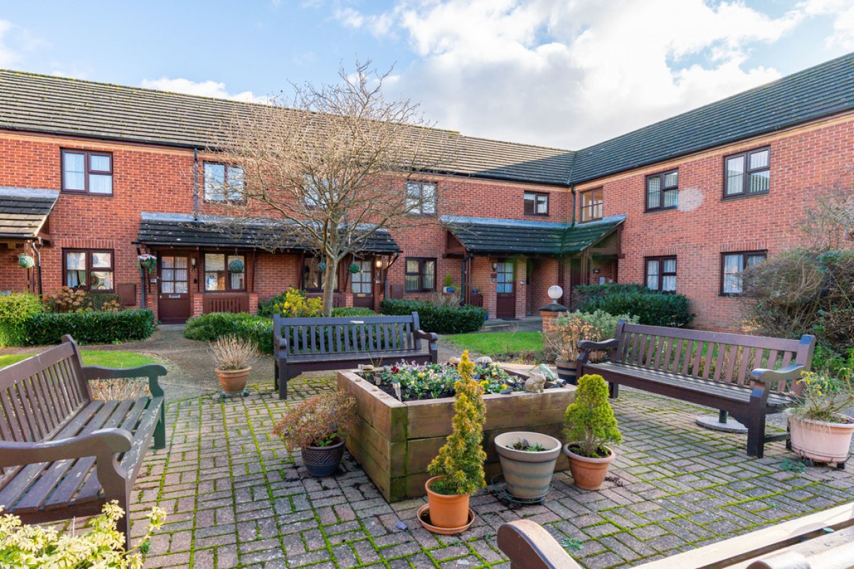 Roseacre Gardens, Welwyn Garden City