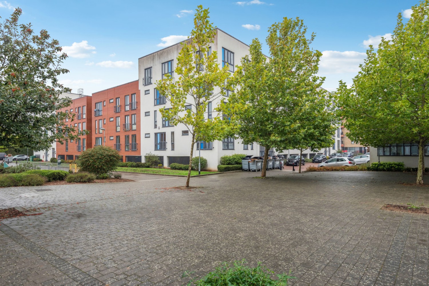 Salvisberg Court, Welwyn Garden City