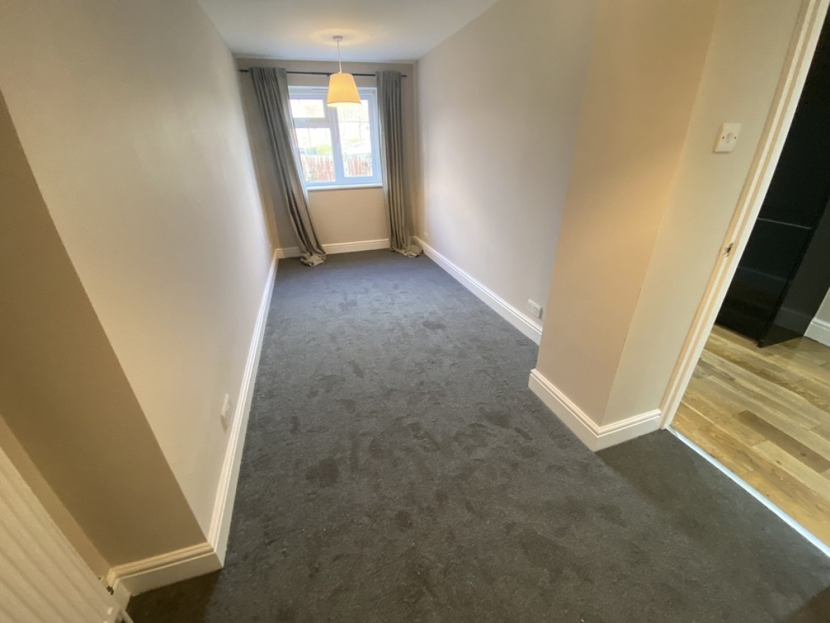 Birchwood Avenue, Hatfield