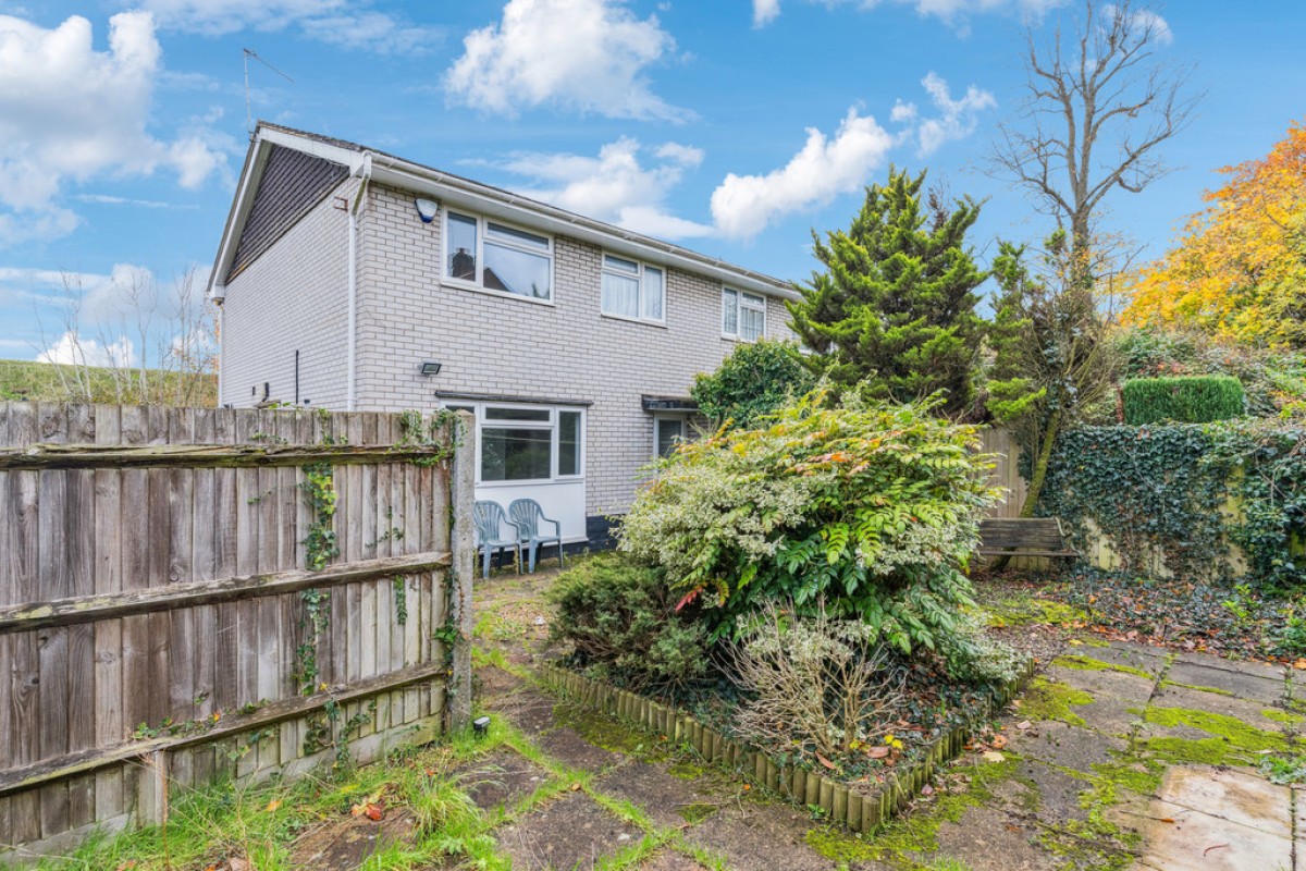 Reservoir Cottages, Love Lane