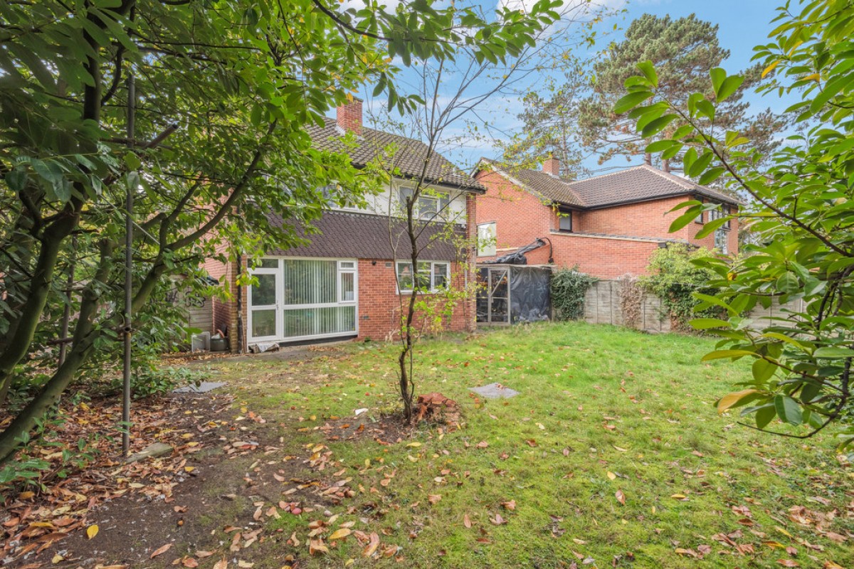 Roestock Lane, Colney Heath