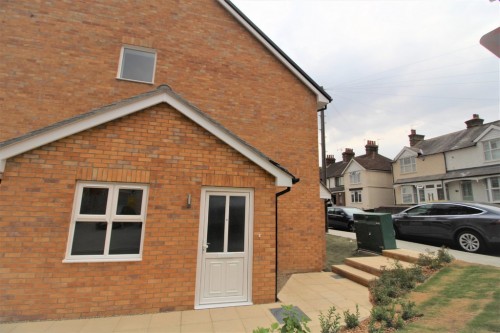 Albion Court, Ebberns Road