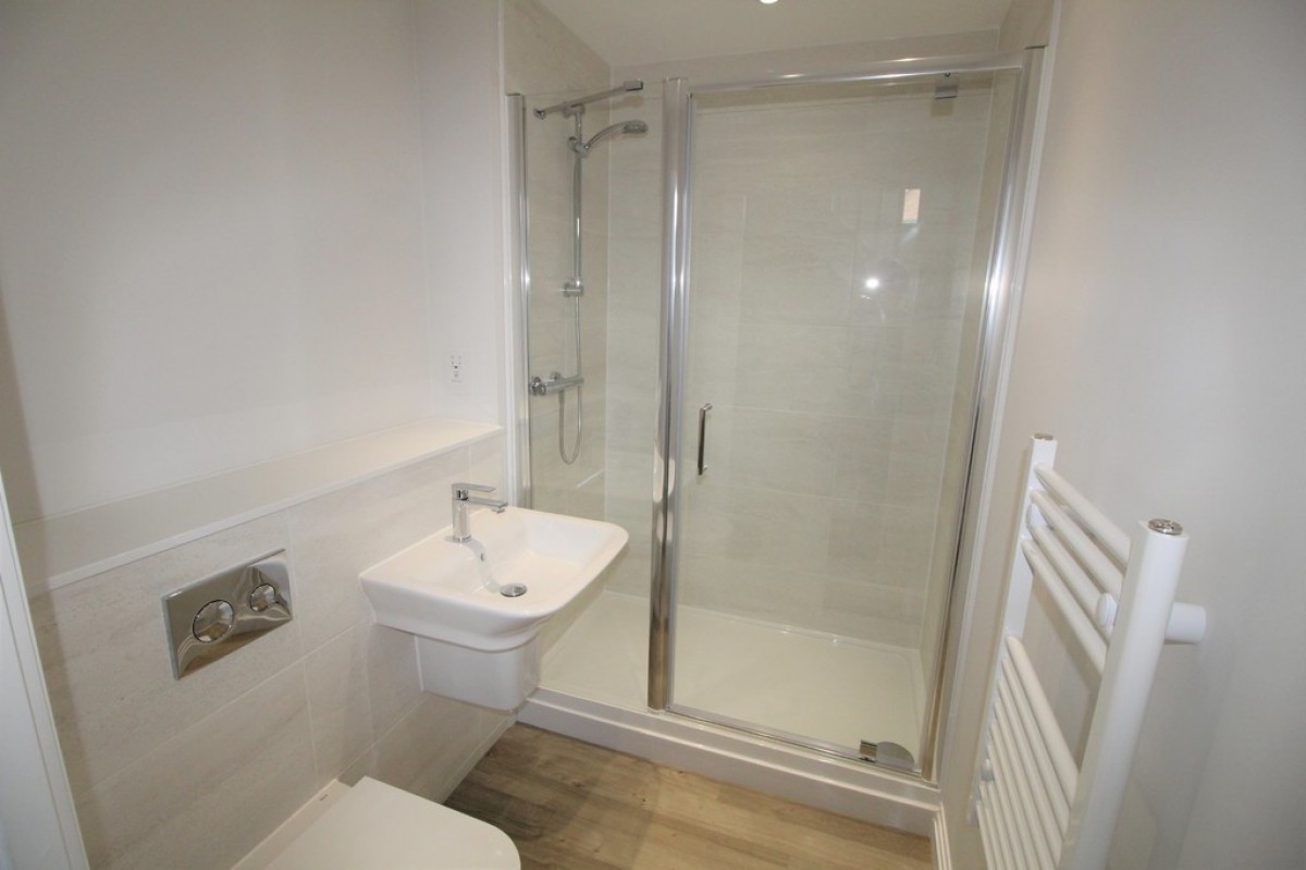 Albion Court, Ebberns Road