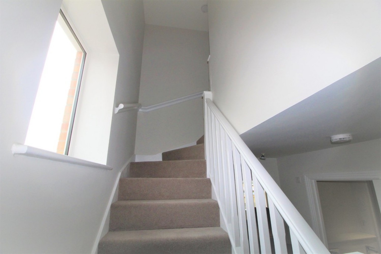 Albion Court, Ebberns Road