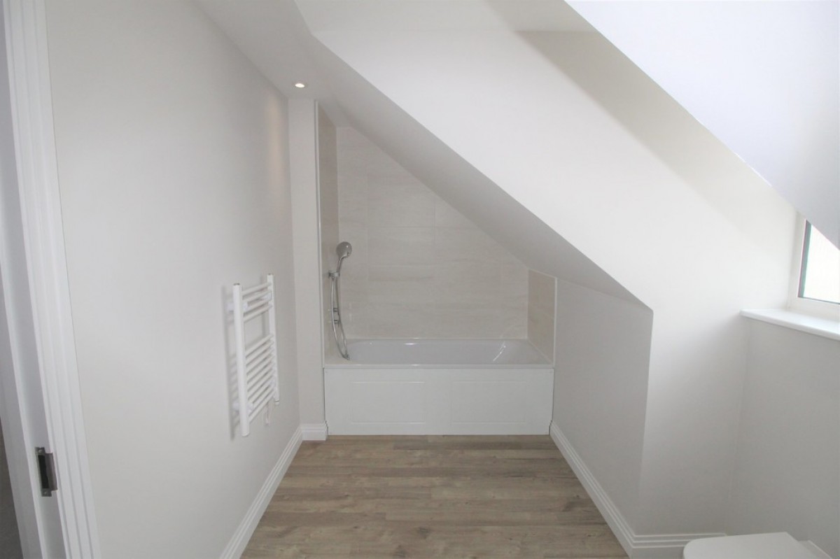 Albion Court, Ebberns Road