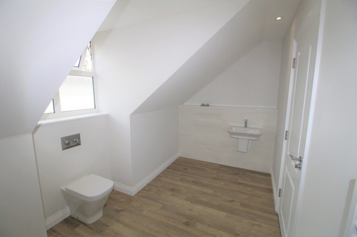 Albion Court, Ebberns Road