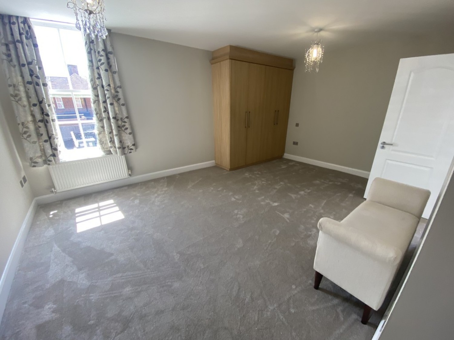 2 bedroom Flat for Letting Rosanne House, Bridge Road