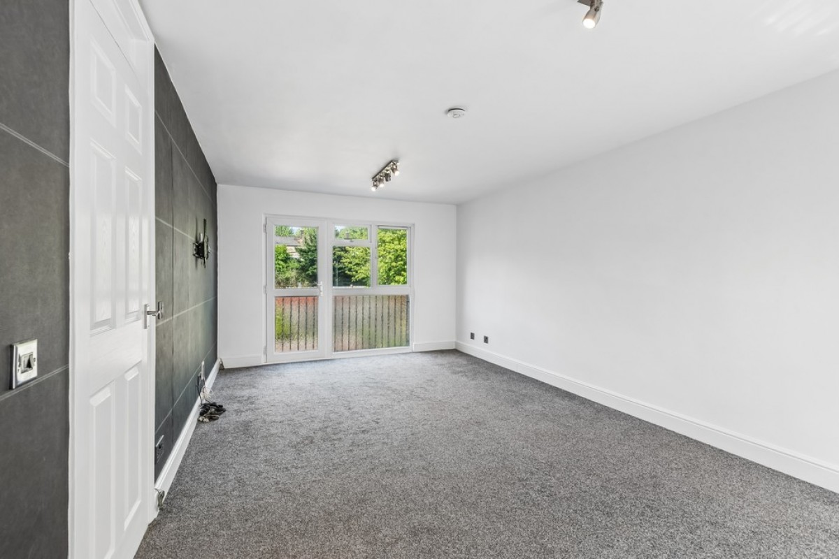 Northdown Road, Hatfield