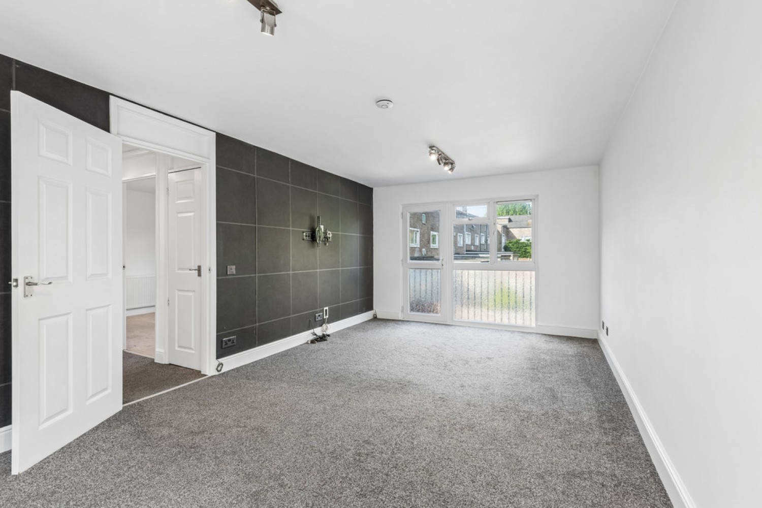 1 bedroom Flat for Sale Northdown Road, Hatfield