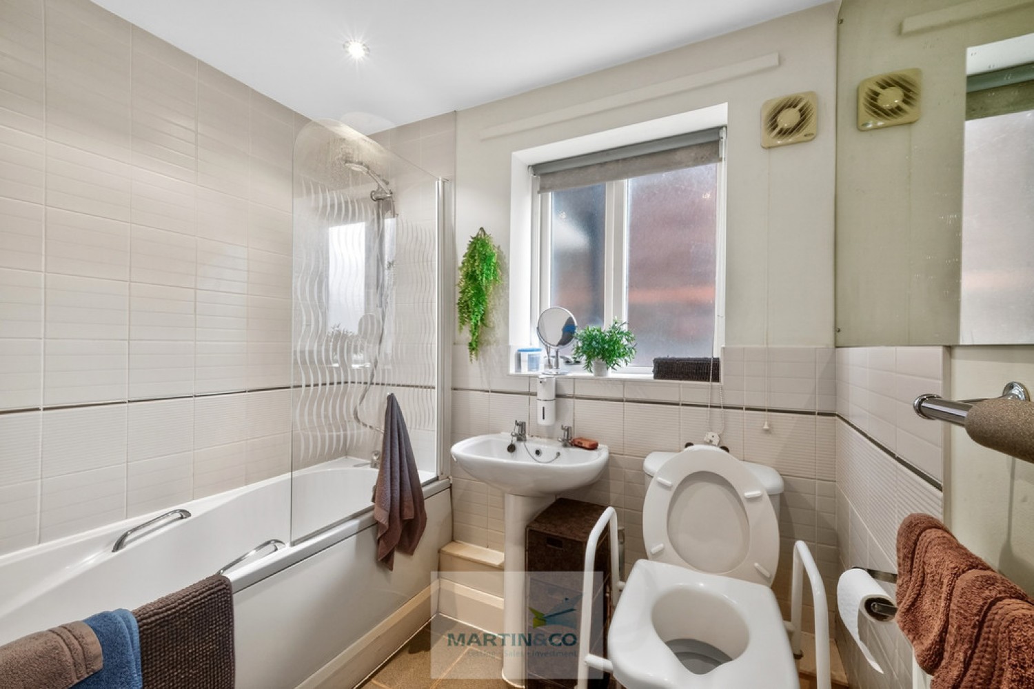1 bedroom Flat for Sale Celia House, Ludwick Way, Welwyn Garden City
