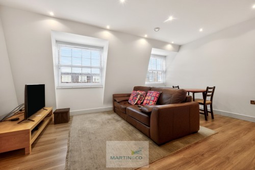 Stonehills House, Welwyn Garden City